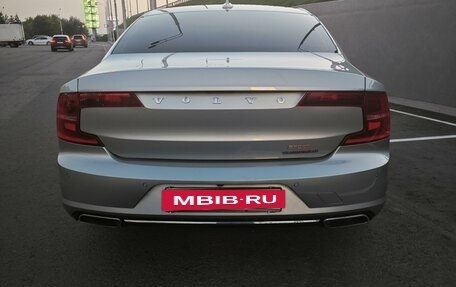 Volvo S90 II рестайлинг, 2017 год, 3 150 000 рублей, 8 фотография