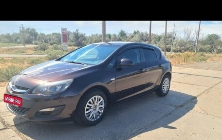 Opel Astra J, 2013 год, 750 000 рублей, 3 фотография