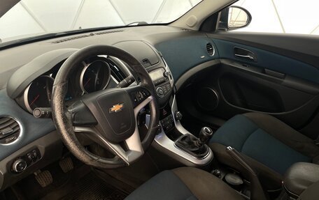 Chevrolet Cruze II, 2013 год, 860 000 рублей, 8 фотография