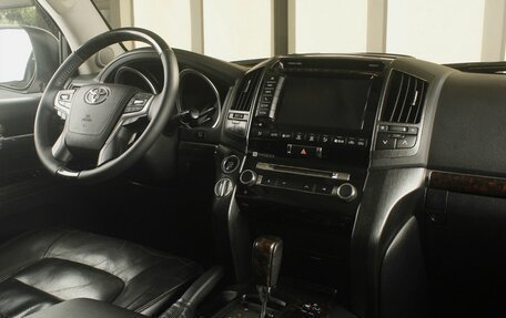 Toyota Land Cruiser 200, 2012 год, 4 579 995 рублей, 10 фотография