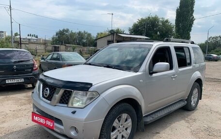 Nissan Pathfinder, 2005 год, 900 000 рублей, 2 фотография