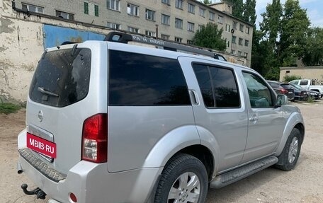 Nissan Pathfinder, 2005 год, 900 000 рублей, 4 фотография