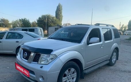 Nissan Pathfinder, 2005 год, 900 000 рублей, 3 фотография