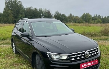 Volkswagen Tiguan II, 2017 год, 2 690 000 рублей, 4 фотография