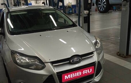 Ford Focus III, 2011 год, 680 000 рублей, 2 фотография