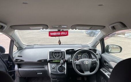 Toyota Wish II, 2011 год, 1 430 000 рублей, 8 фотография