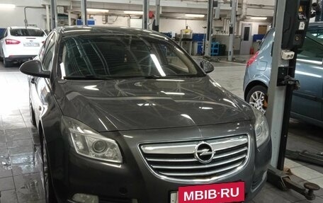 Opel Insignia II рестайлинг, 2009 год, 800 000 рублей, 2 фотография