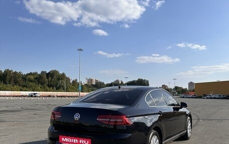 Volkswagen Passat B8 рестайлинг, 2018 год, 2 350 000 рублей, 4 фотография