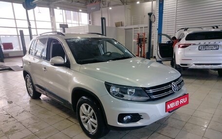 Volkswagen Tiguan I, 2011 год, 1 350 000 рублей, 2 фотография