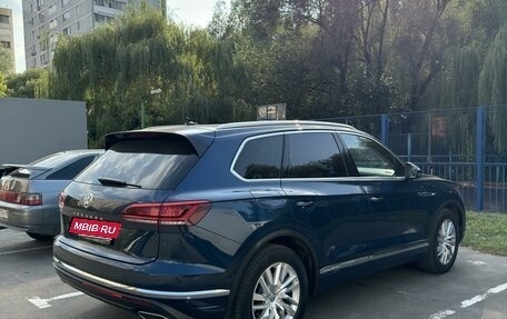 Volkswagen Touareg III, 2019 год, 5 500 000 рублей, 3 фотография