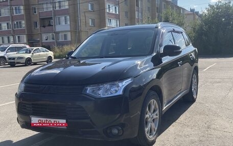 Mitsubishi Outlander III рестайлинг 3, 2012 год, 1 600 000 рублей, 1 фотография