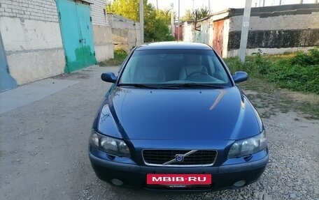 Volvo S60 III, 2002 год, 570 000 рублей, 1 фотография