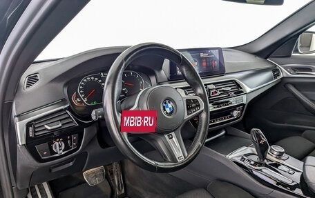 BMW 5 серия, 2020 год, 4 775 000 рублей, 16 фотография