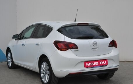 Opel Astra J, 2013 год, 1 249 000 рублей, 8 фотография