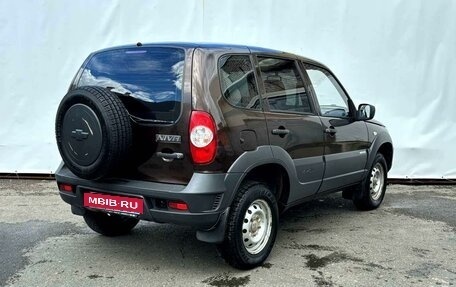 Chevrolet Niva I рестайлинг, 2011 год, 550 000 рублей, 13 фотография