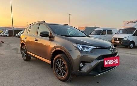 Toyota RAV4, 2019 год, 2 739 000 рублей, 2 фотография