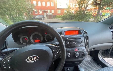 KIA cee'd I рестайлинг, 2008 год, 630 000 рублей, 10 фотография