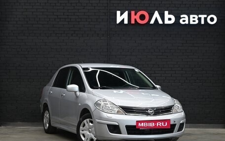 Nissan Tiida, 2010 год, 675 000 рублей, 3 фотография