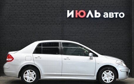 Nissan Tiida, 2010 год, 675 000 рублей, 9 фотография