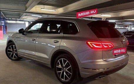 Volkswagen Touareg III, 2019 год, 6 700 000 рублей, 8 фотография