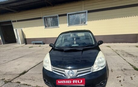 Nissan Note II рестайлинг, 2010 год, 700 000 рублей, 2 фотография