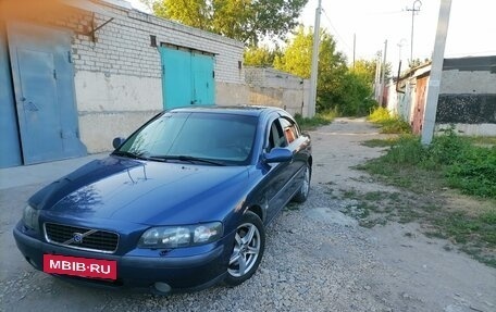 Volvo S60 III, 2002 год, 570 000 рублей, 2 фотография