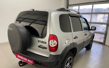 Chevrolet Niva I рестайлинг, 2019 год, 820 000 рублей, 5 фотография