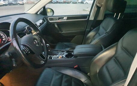 Volkswagen Touareg III, 2016 год, 3 140 000 рублей, 9 фотография