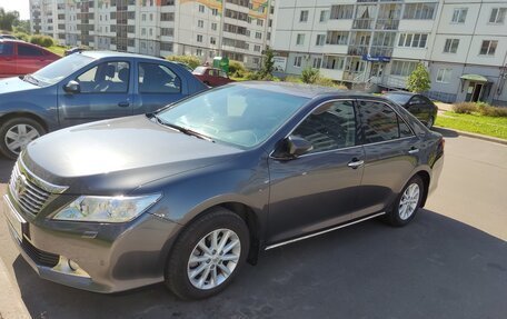 Toyota Camry, 2012 год, 1 940 000 рублей, 3 фотография