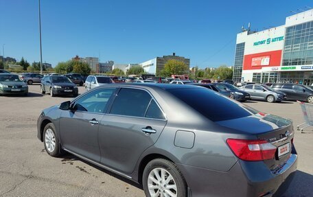 Toyota Camry, 2012 год, 1 940 000 рублей, 5 фотография