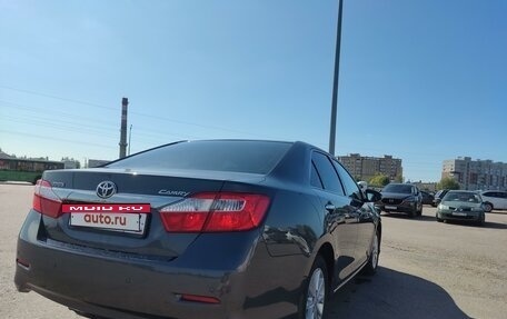 Toyota Camry, 2012 год, 1 940 000 рублей, 7 фотография