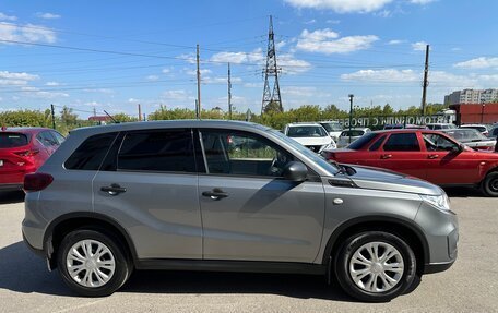 Suzuki Vitara II рестайлинг, 2019 год, 1 995 000 рублей, 4 фотография