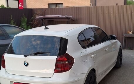 BMW 1 серия, 2007 год, 895 000 рублей, 3 фотография