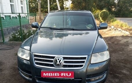 Volkswagen Touareg III, 2003 год, 800 000 рублей, 1 фотография