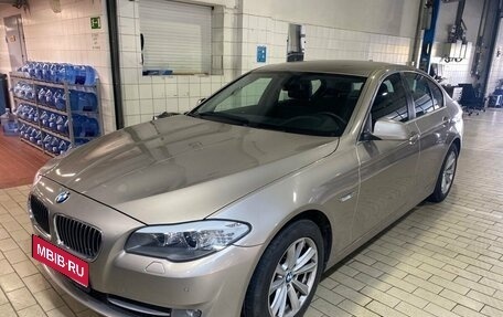 BMW 5 серия, 2013 год, 2 050 000 рублей, 1 фотография