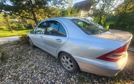 Mercedes-Benz C-Класс, 2002 год, 480 000 рублей, 3 фотография