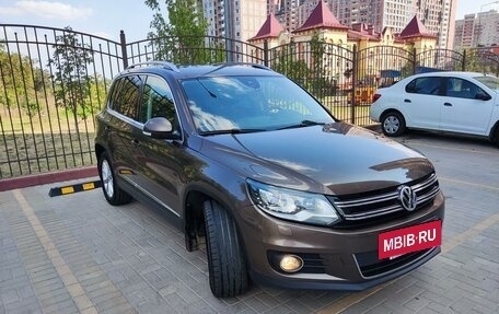 Volkswagen Tiguan I, 2016 год, 2 500 000 рублей, 5 фотография