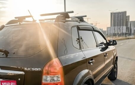 Hyundai Tucson III, 2005 год, 900 000 рублей, 9 фотография