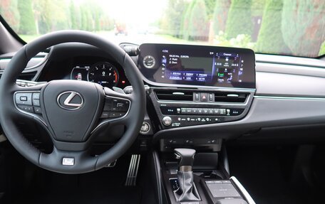 Lexus ES VII, 2021 год, 6 900 000 рублей, 10 фотография