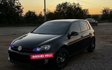 Volkswagen Golf VI, 2012 год, 990 000 рублей, 2 фотография