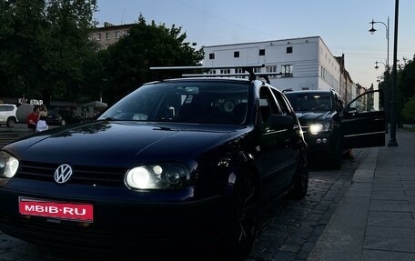 Volkswagen Golf IV, 2001 год, 650 000 рублей, 1 фотография