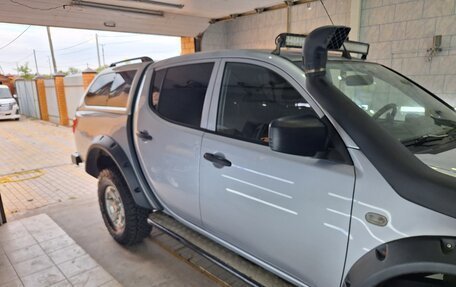 Mitsubishi L200 IV рестайлинг, 2011 год, 2 500 000 рублей, 3 фотография