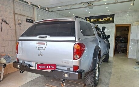 Mitsubishi L200 IV рестайлинг, 2011 год, 2 500 000 рублей, 6 фотография