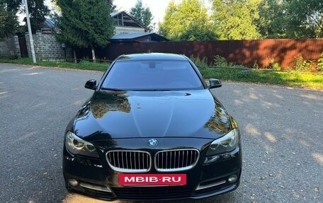 BMW 5 серия, 2014 год, 1 700 000 рублей, 4 фотография