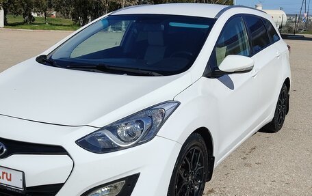 Hyundai i30 II рестайлинг, 2013 год, 1 150 000 рублей, 2 фотография