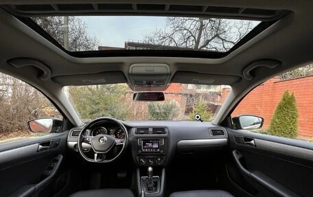 Volkswagen Jetta VI, 2016 год, 1 700 000 рублей, 6 фотография