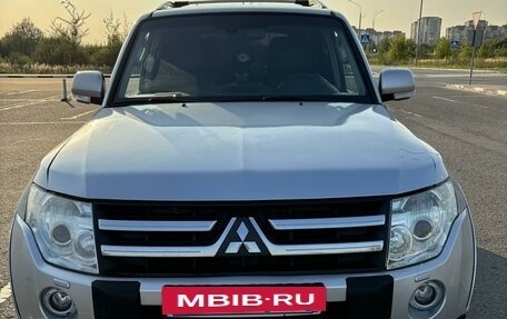 Mitsubishi Pajero IV, 2008 год, 1 700 000 рублей, 2 фотография