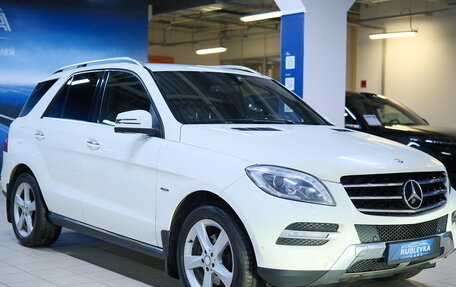 Mercedes-Benz M-Класс, 2012 год, 2 449 000 рублей, 3 фотография