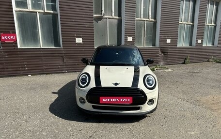 MINI Hatch, 2019 год, 2 600 000 рублей, 3 фотография