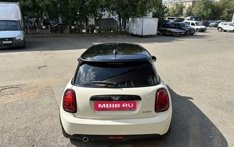 MINI Hatch, 2019 год, 2 600 000 рублей, 8 фотография